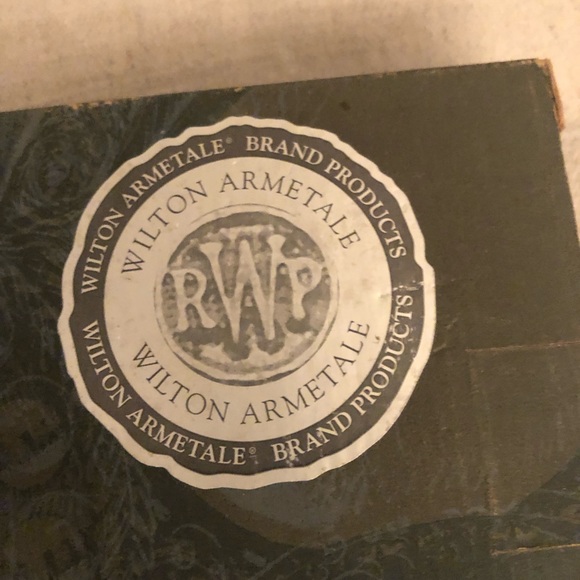 COPY - Vintage Wilton Armetale Monterey bread tray #820294 - Picture 2 of 4